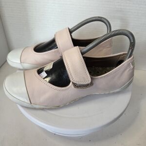 Converse Women's Chuck Taylor Pale Pink Leather Mary Jane Sneakers 7.5